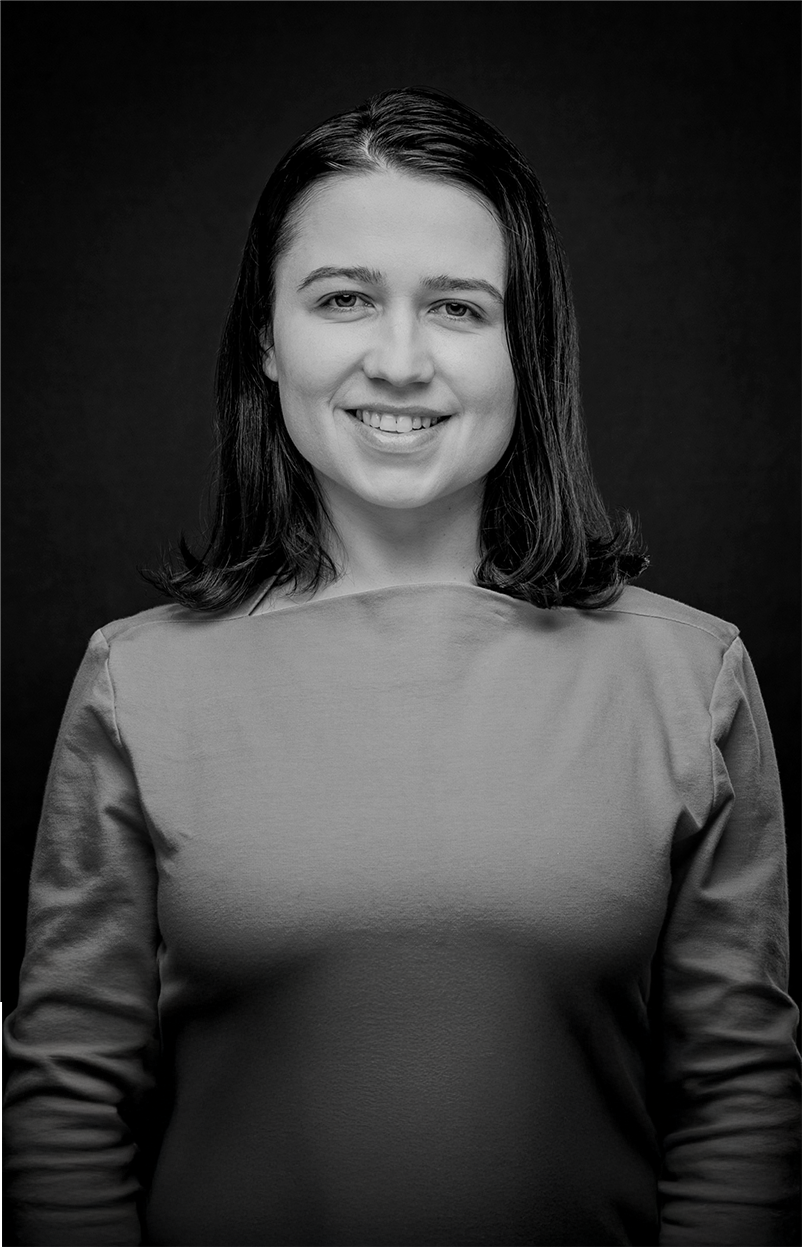 Mel Swannell Headshot