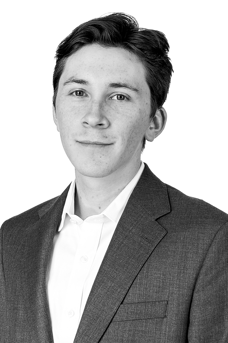 Julian O’Leary Headshot